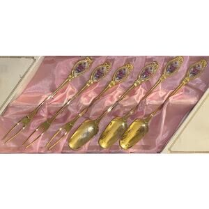 Hotel Lotte Baek San Royal Souvenir Spoon & Fork Gold Tone Victorian Flower